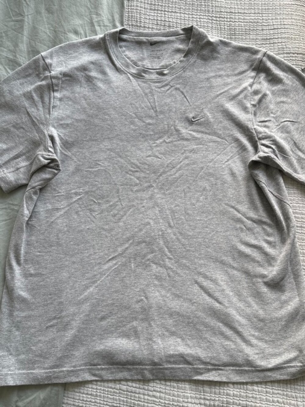 Nike gray t-shirt
